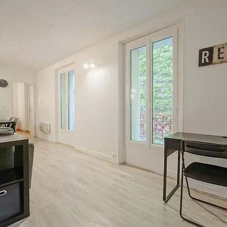 Appartement 2 Pieces Spacieux - Proche Paris